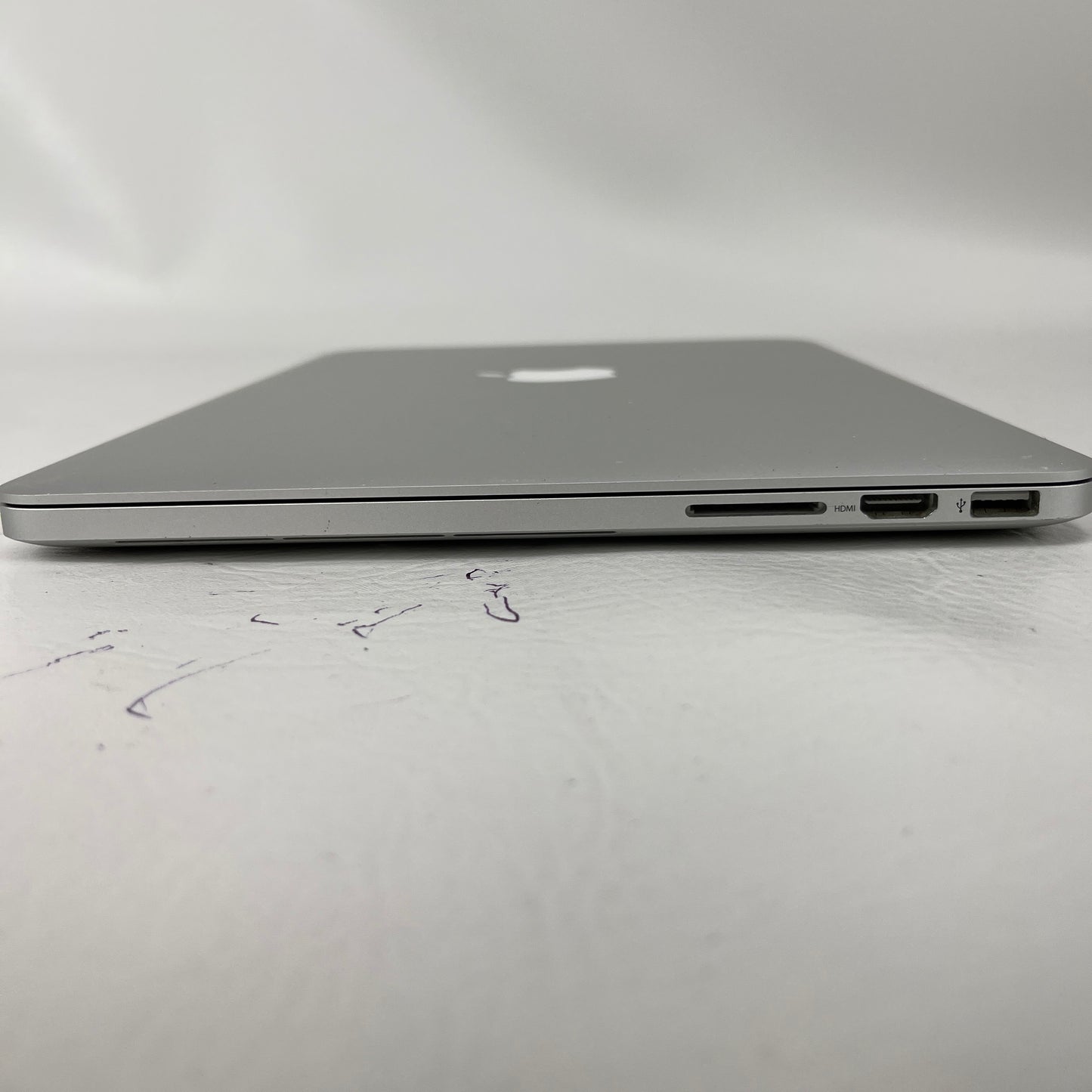 2014 Apple MacBook Pro 13.3" i5 2.6GHz 8GB RAM 256GB SSD Silver A1502 /No Os