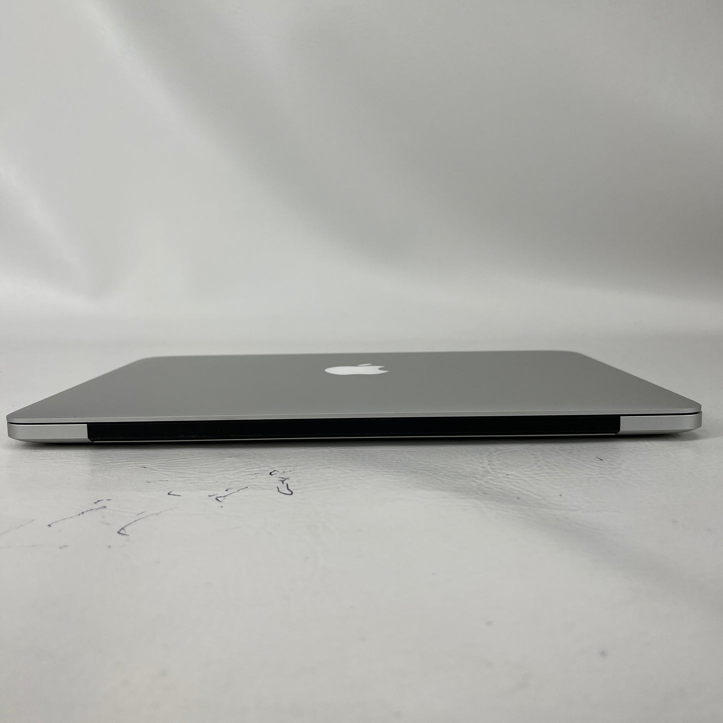 2014 Apple MacBook Pro 13.3" i5 2.6GHz 8GB RAM 256GB SSD Silver A1502 /No Os