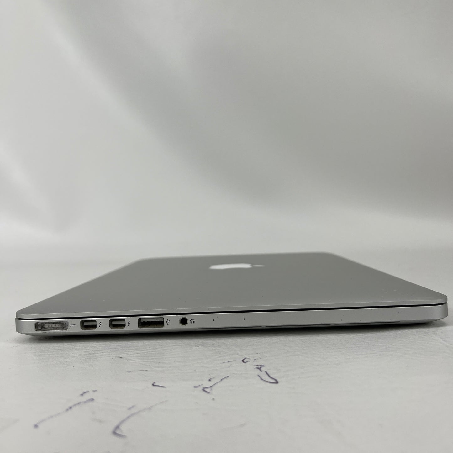 2014 Apple MacBook Pro 13.3" i5 2.6GHz 8GB RAM 256GB SSD Silver A1502 /No Os