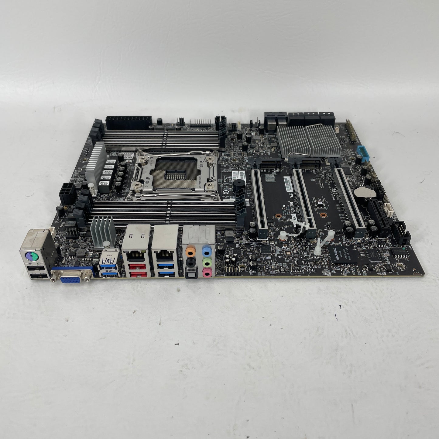 Supermicro X11SRA-F LGA 2066 ATX Intel DDR4 Motherboard