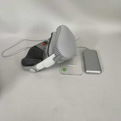 Apple Vision Pro 256GB Standalone All-in-One VR Headset A2117