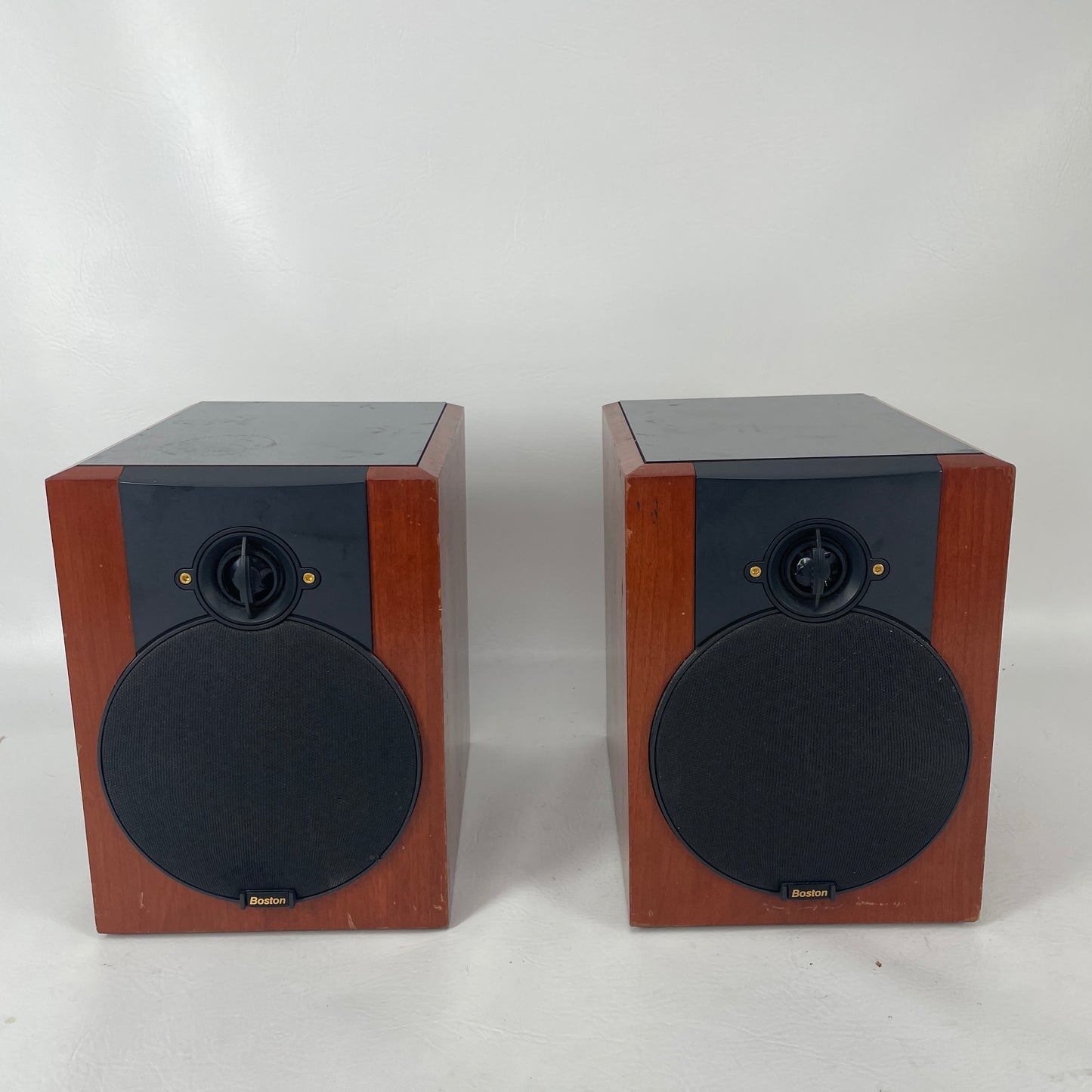 Boston Acoustics VR-M50 Bookshelf / Surround Speakers Pair Brown