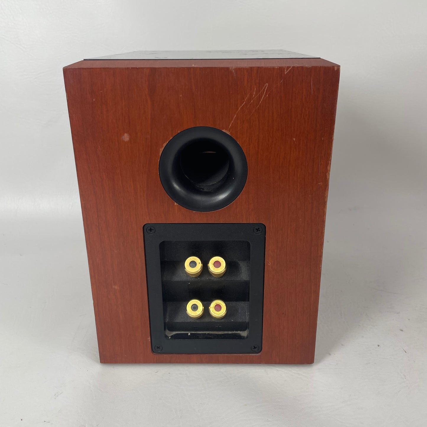 Boston Acoustics VR-M50 Bookshelf / Surround Speakers Pair Brown