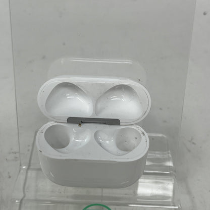 Apple AirPods 4th Gen with Charging Case A3053 A3050 A3058 MXP63LL/A