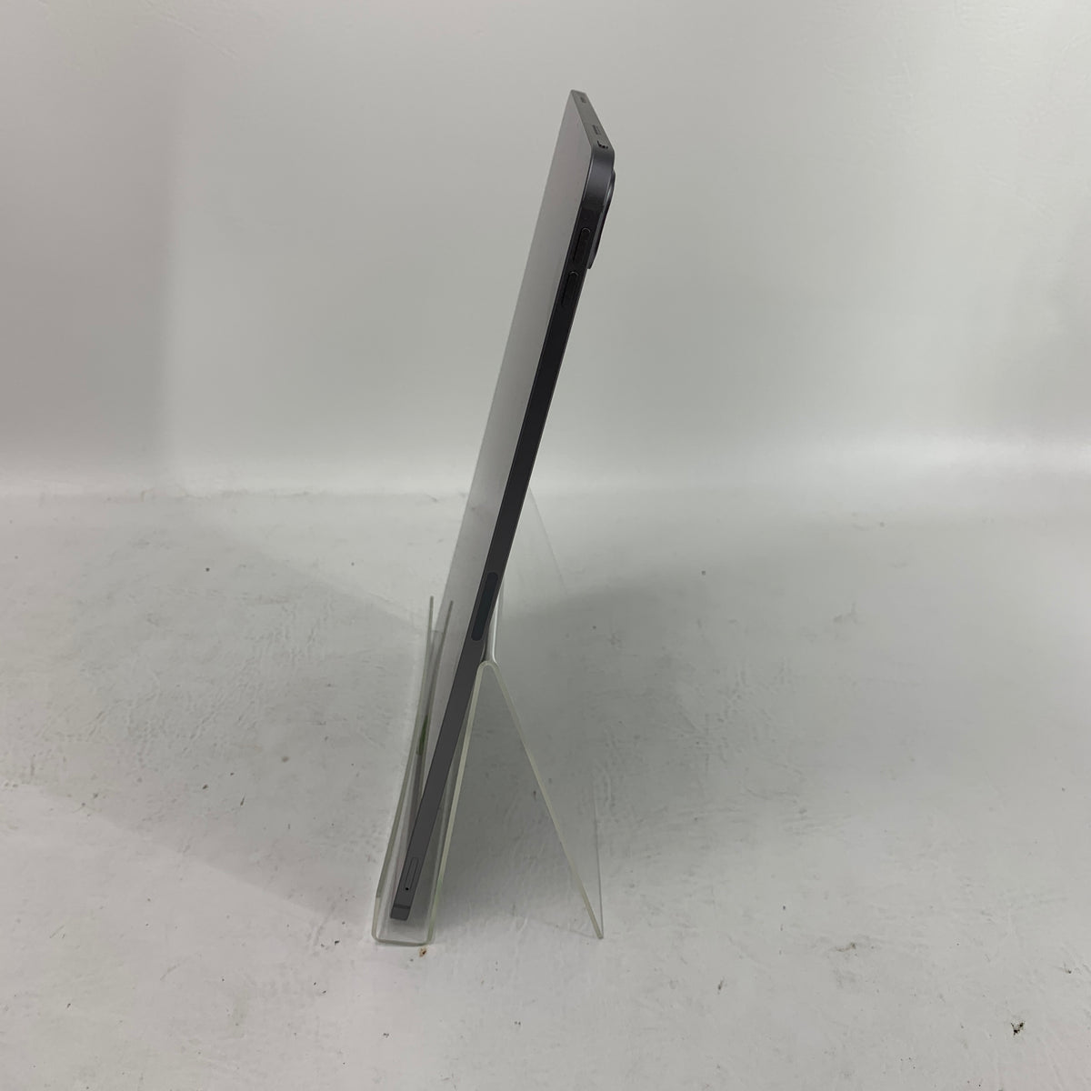 WiFi Only Apple iPad Pro 12.9" 6th Gen 256GB Space Gray MP603LL/A