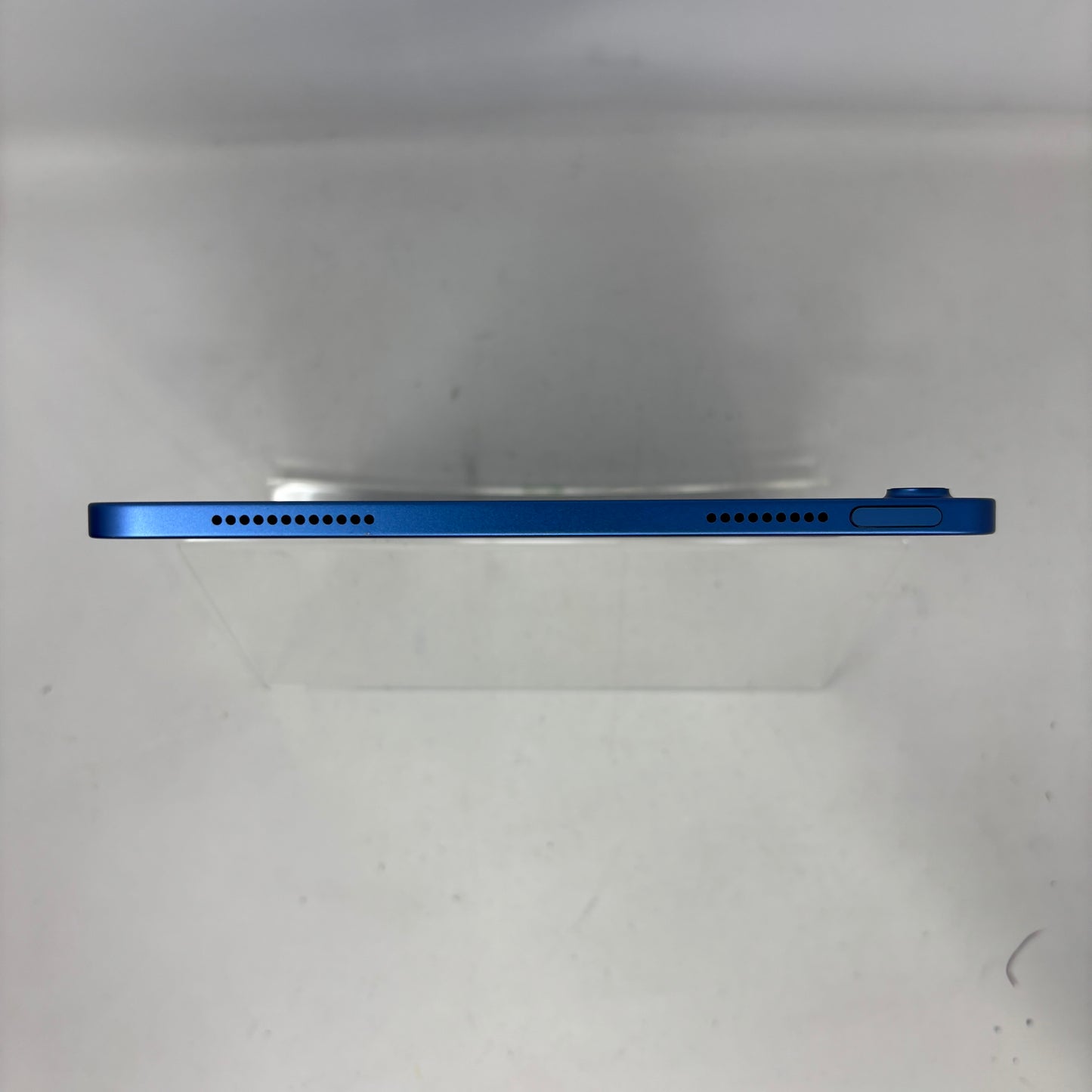 WiFi Only Apple iPad 11" (A16) 128GB Blue MD4A4LL/A