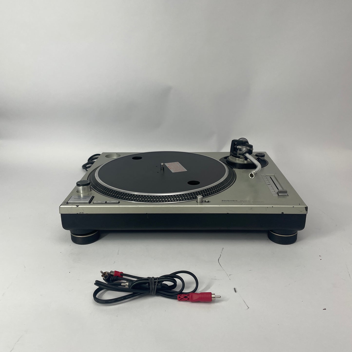 Technics SL-1200MK2 Direct-Drive Professional DJ Turntable