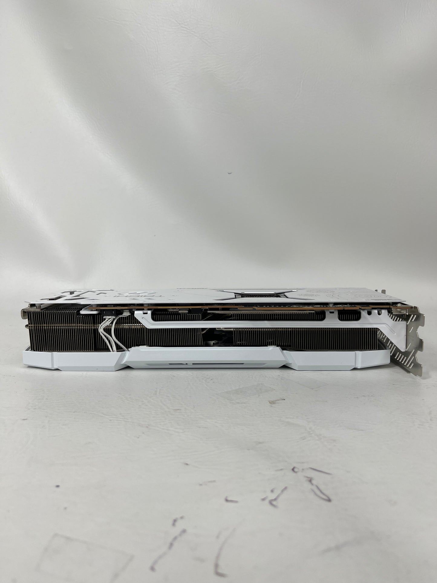 Broken AsRock Radeon RX 7900 XTX Taichi White Edition 24GB GDDR6 Graphics Card RX7900XTX TCW 24GO