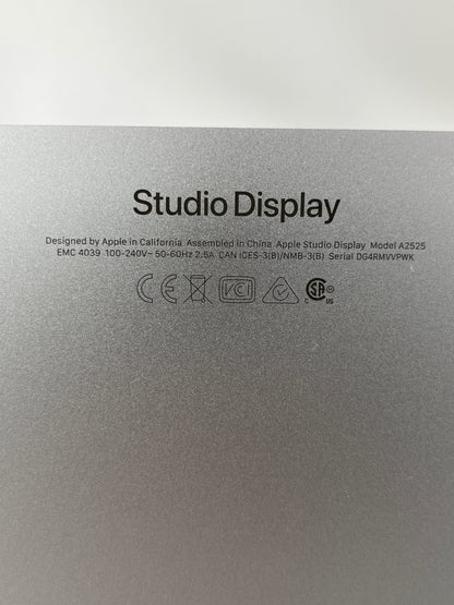 Apple Studio Display 27" 5K Retina Monitor Standard Glass Glossy Retina Display 