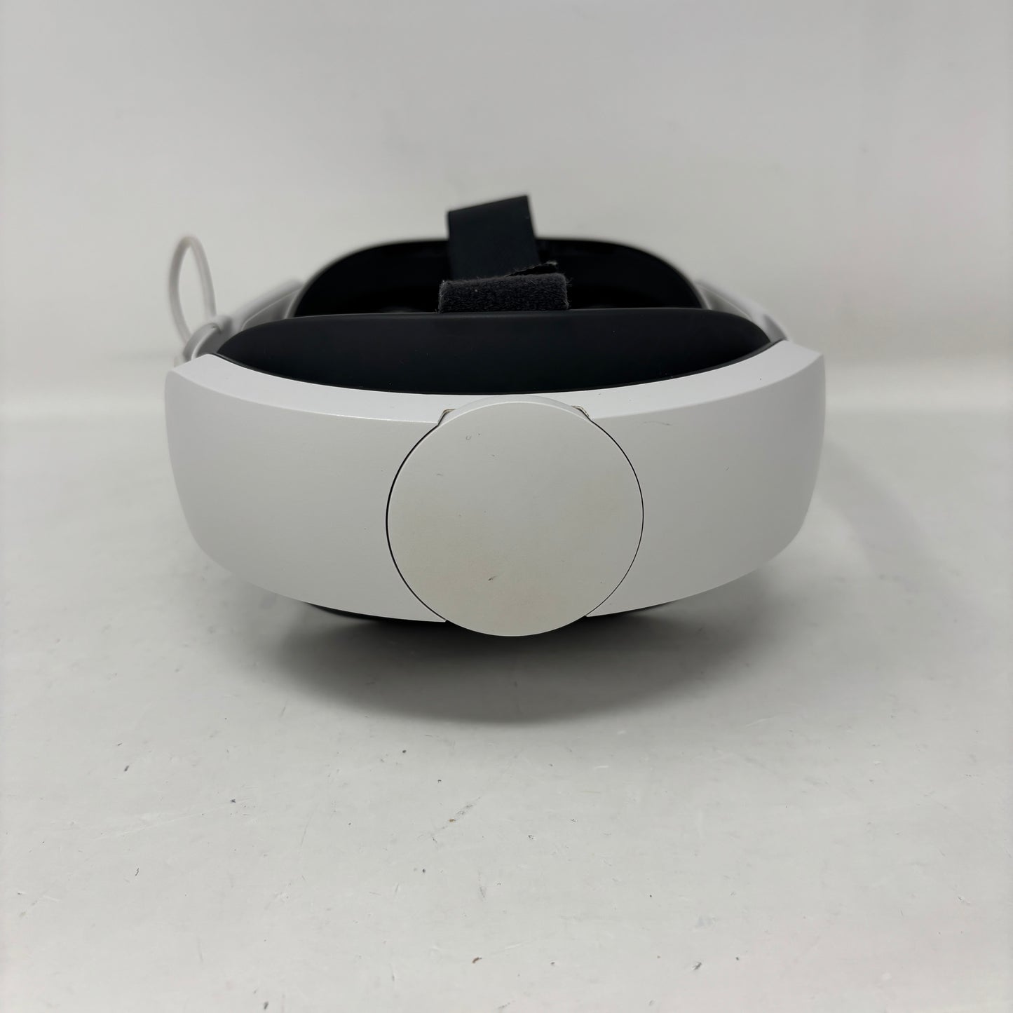 Oculus Quest 2 64GB Standalone All-in-One VR Headset Only KW49CM