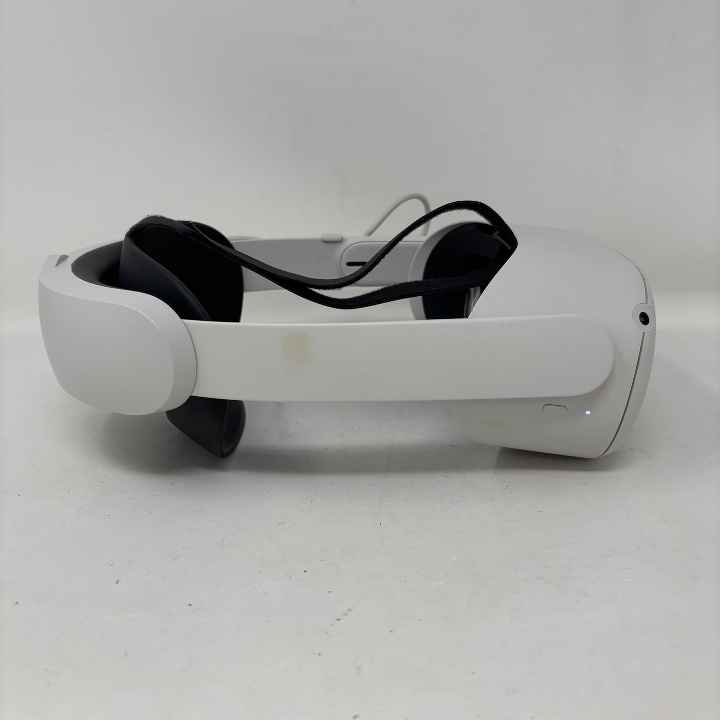 Oculus Quest 2 64GB Standalone All-in-One VR Headset Only KW49CM