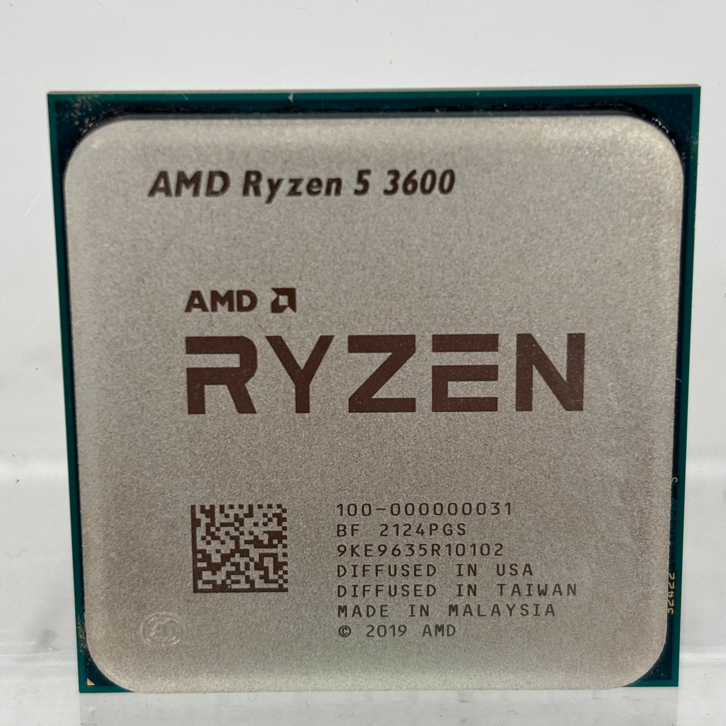 AMD Ryzen 5 3600 3.60GHz 6 Core 100-000000031 12 Thread AM4