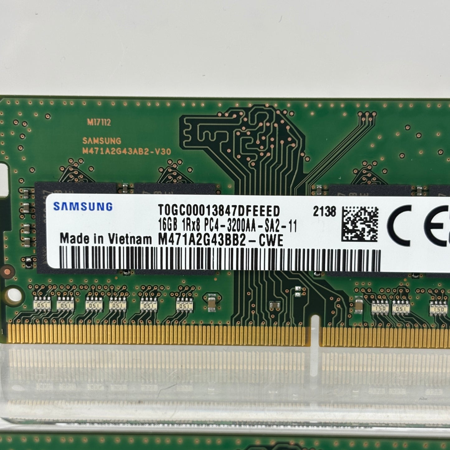Samsung PC4-3200AA-SA2 32GB (2x16GB) RAM DDR4 3200MHz M471A2G43BB2-CWE