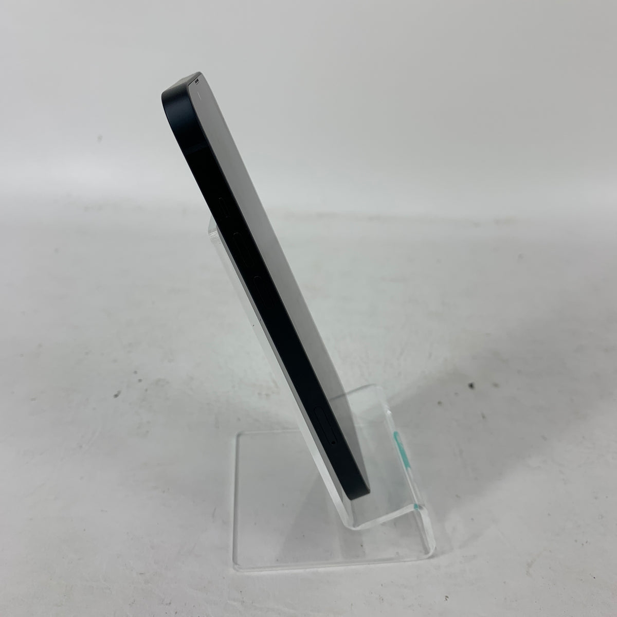 T-Mobile Apple iPhone 13 128GB Midnight MLML3LL/A