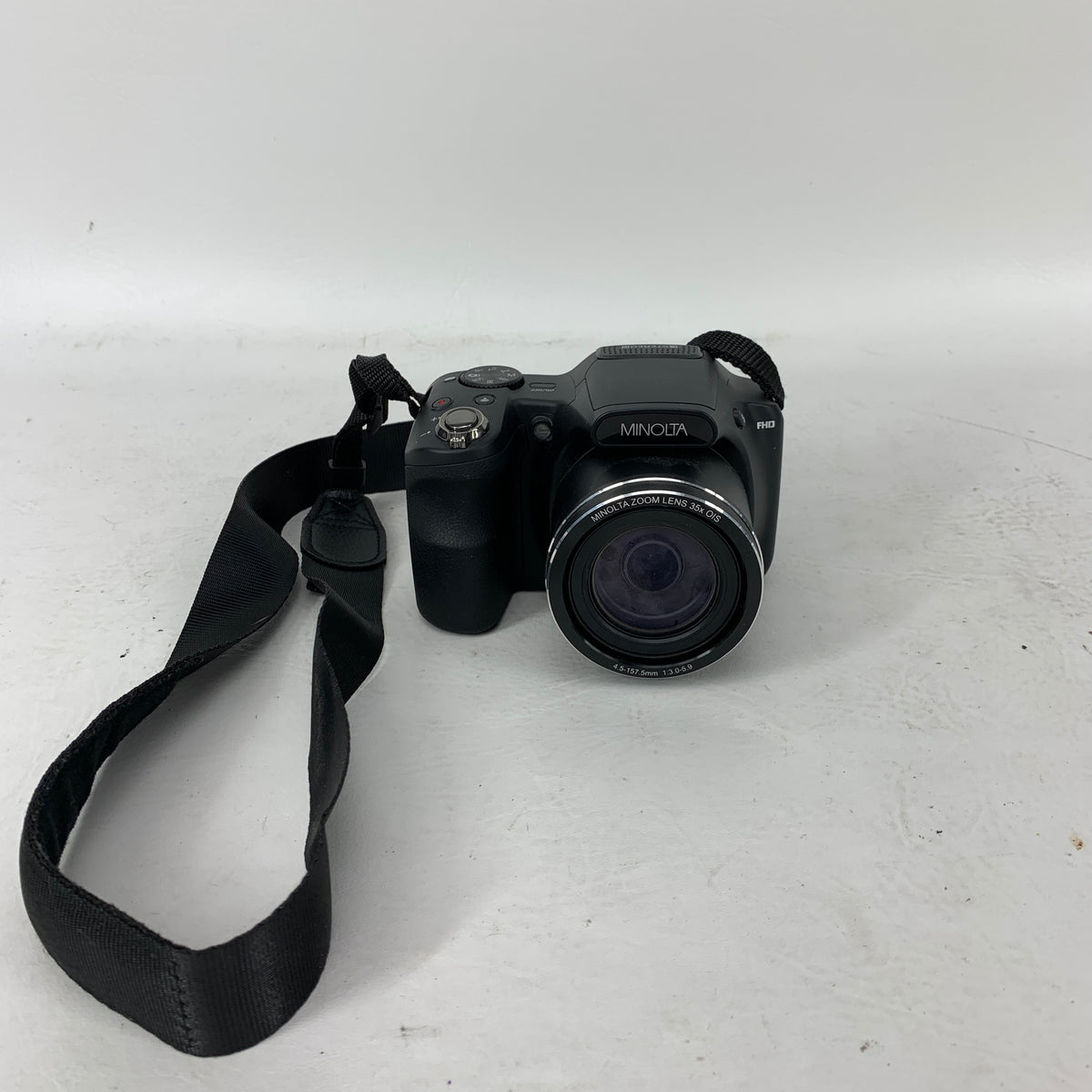 Minolta MN35Z MN35Z-BK 20.0 MP Bridge Camera 