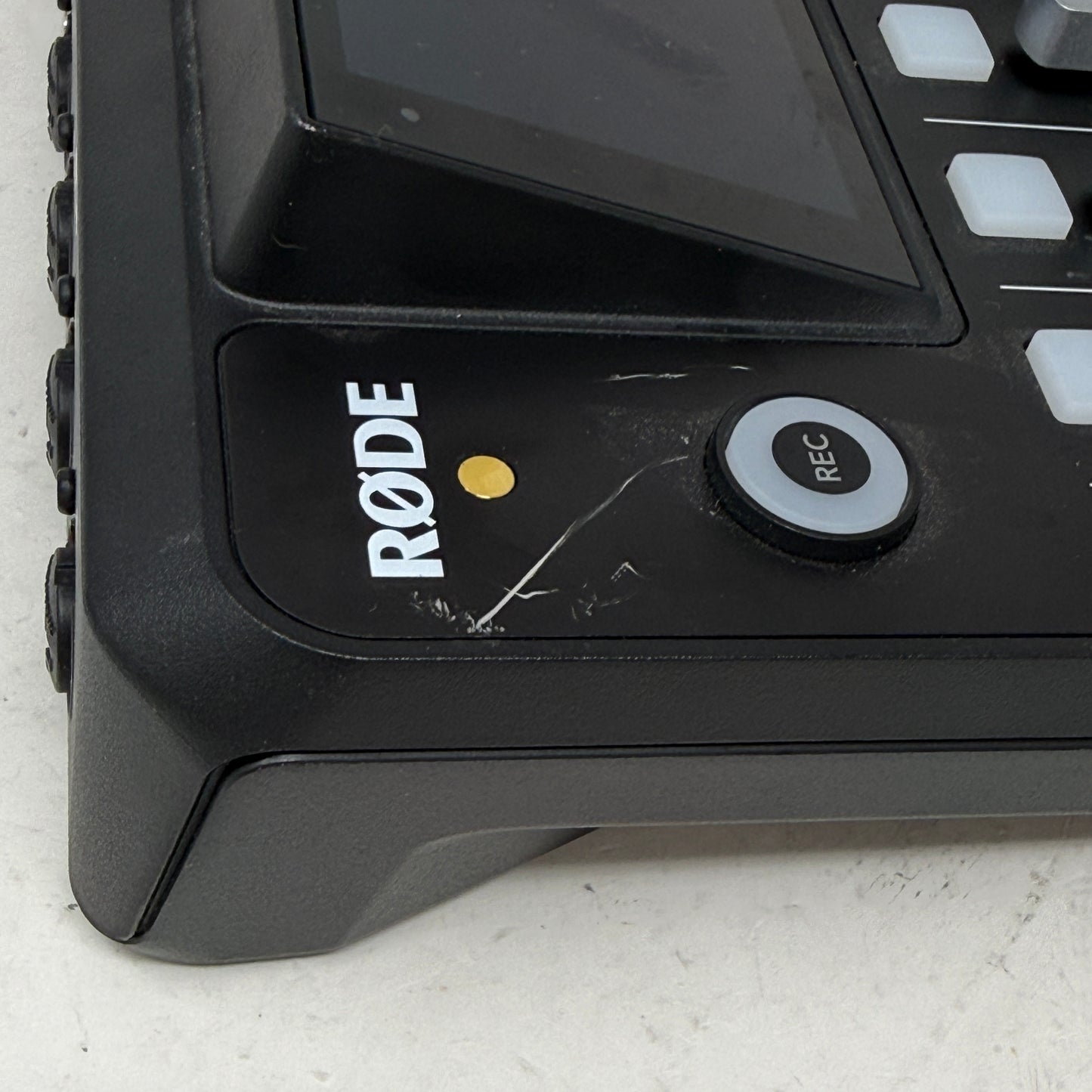 RodeCaster Pro II Audio Production Studio Black R-R-R72-RCP-II
