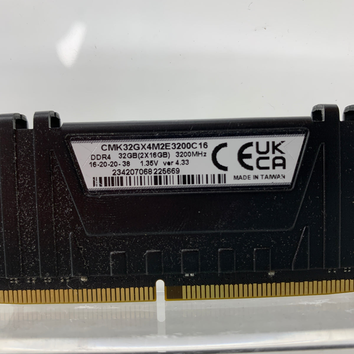 Corsair Vengeance LPX 32GB (2x16GB) RAM DDR4 2133MHz CMK32GX4M2E3200C16
