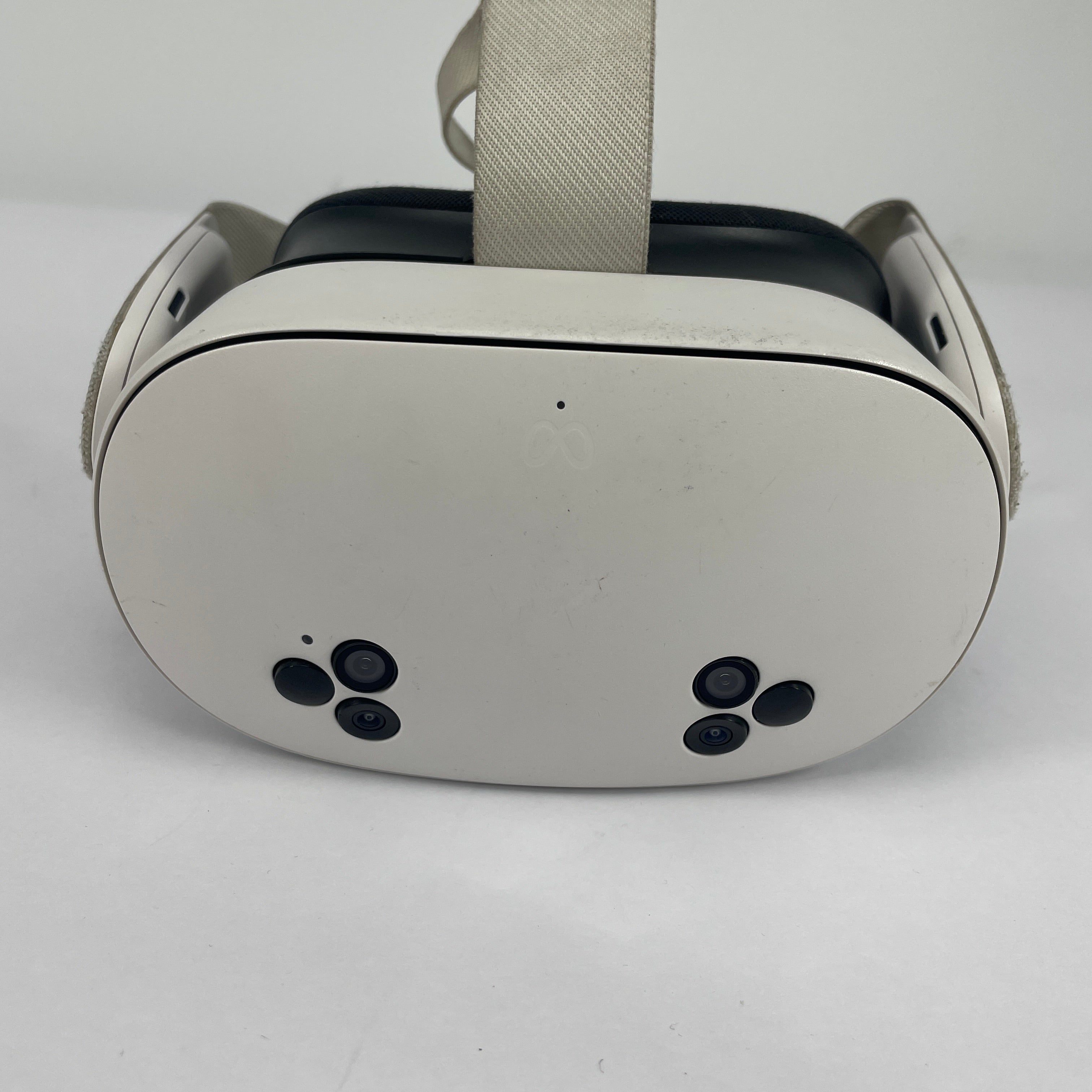 Meta Quest 3S 128GB Standalone All-in-One VR Headset P97 – PayMore ...