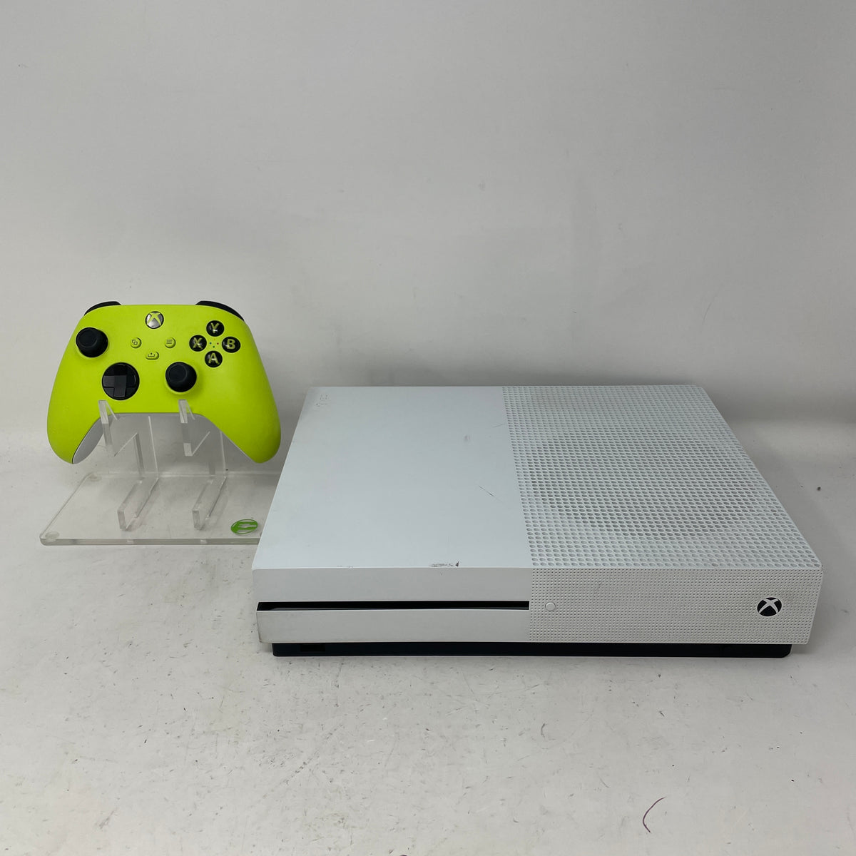 Microsoft Xbox One S 1TB Console Gaming System White 1681