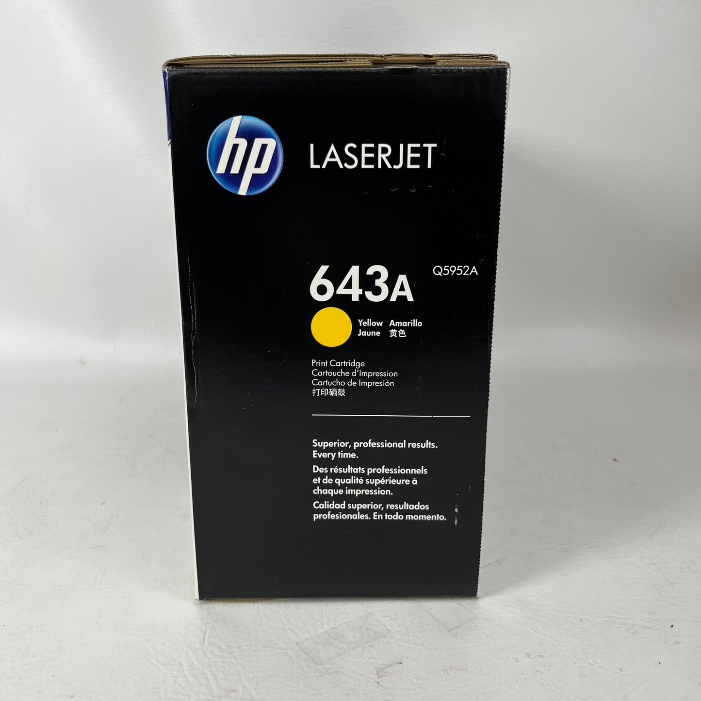 New HP 643A Yellow Original LaserJet Toner Cartridge 10,000 Pages Q5952A