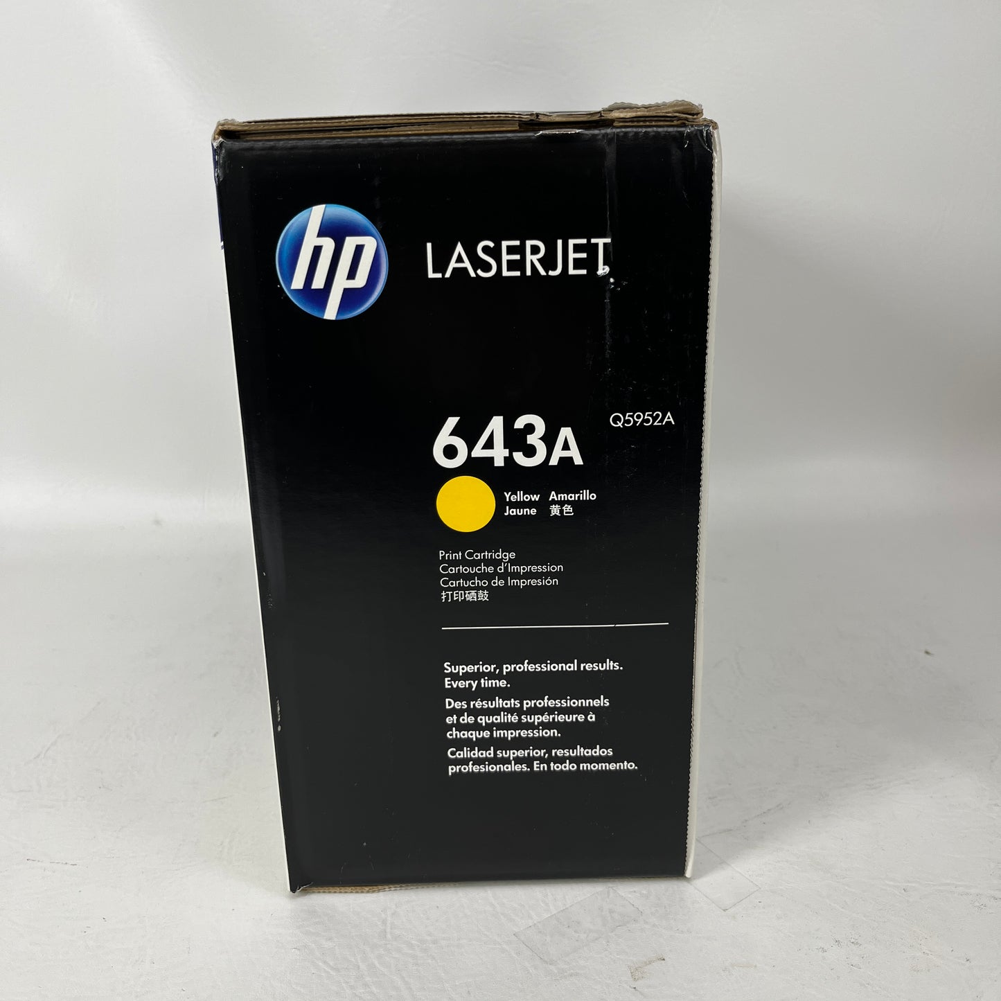 New HP 643A Yellow Original LaserJet Toner Cartridge 10,000 Pages Q5952A