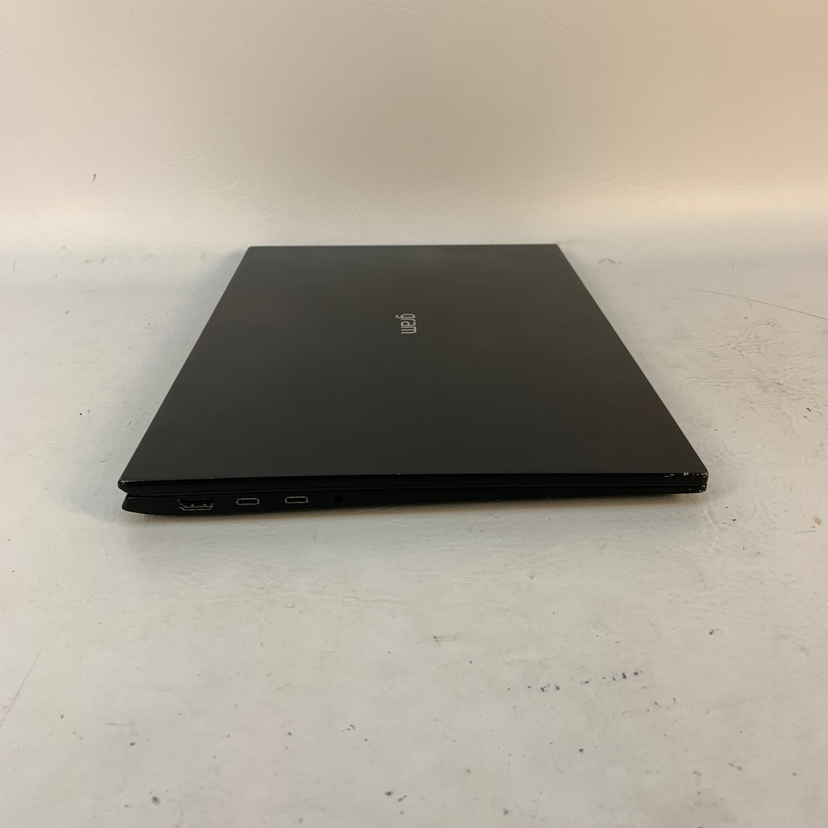 LG Gram 16Z90S-H.ADB9U1 Core Ultra 7 155H 3.8GHz 32GB RAM 2TB SSD