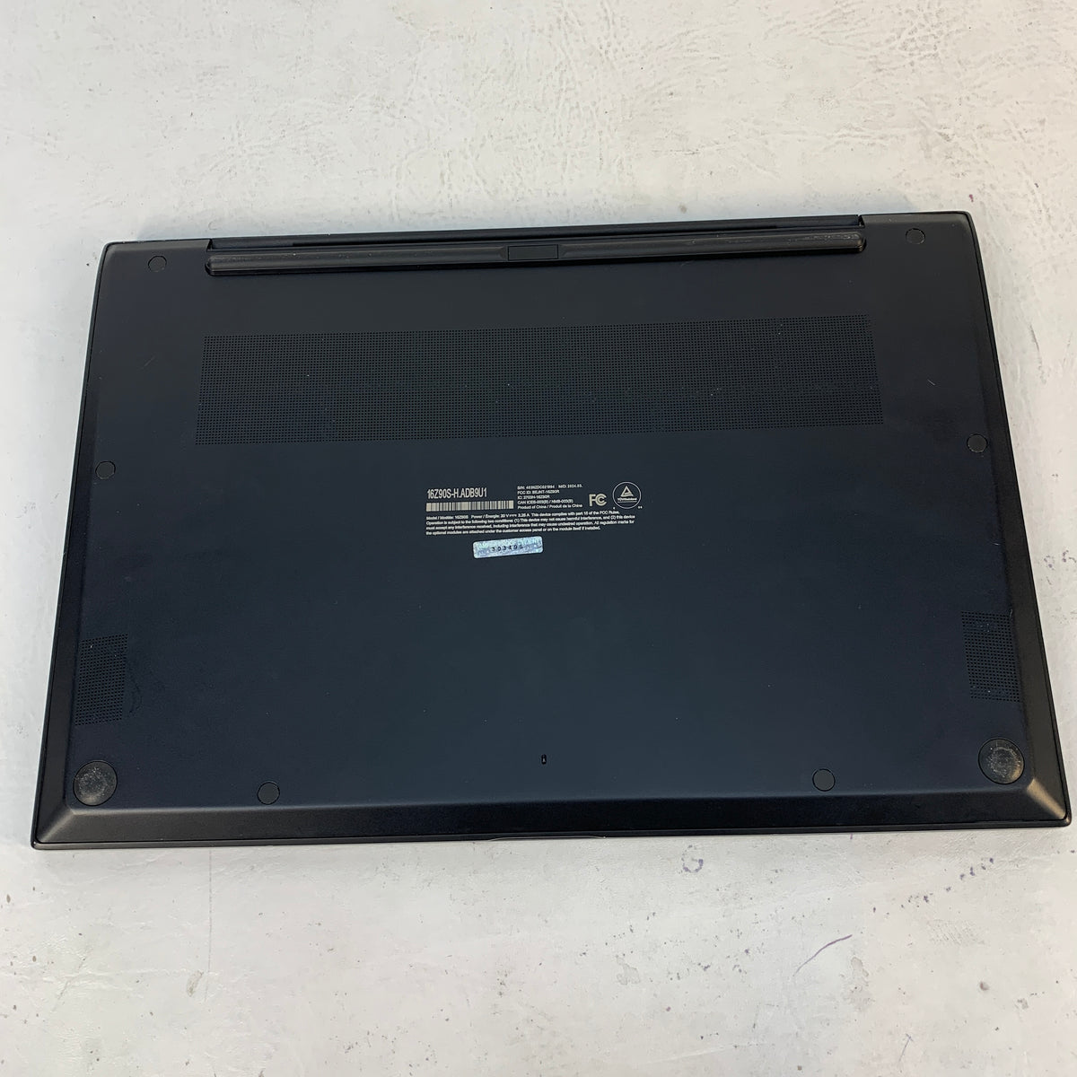 LG Gram 16Z90S-H.ADB9U1 Core Ultra 7 155H 3.8GHz 32GB RAM 2TB SSD