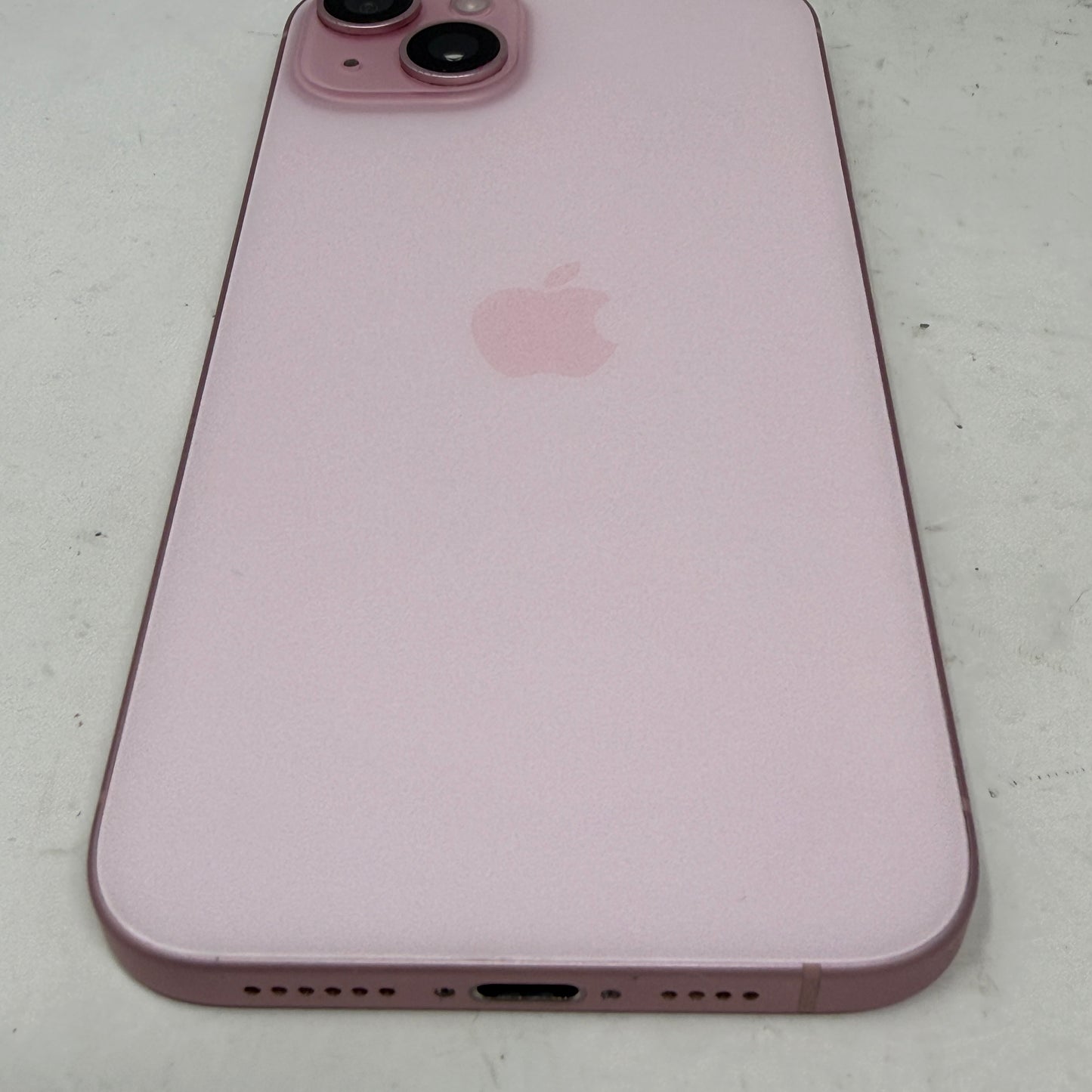 Factory Unlocked Apple iPhone 15 Plus 128GB Pink MTXT3LL/A