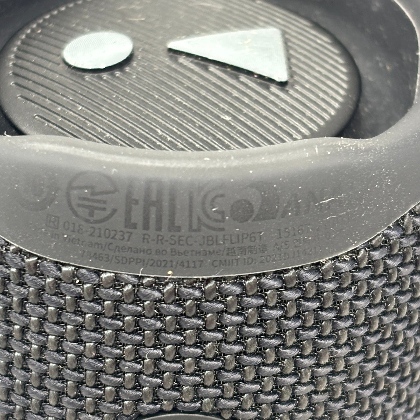JBL Flip 6 Portable Wireless Bluetooth Speaker Black JBLFLIP6T