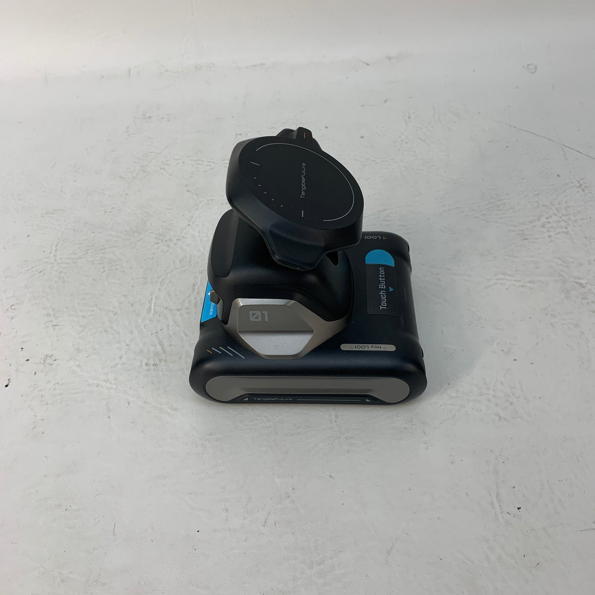 Tangible Future LOOI Robot AI Desktop Companion RLIB01