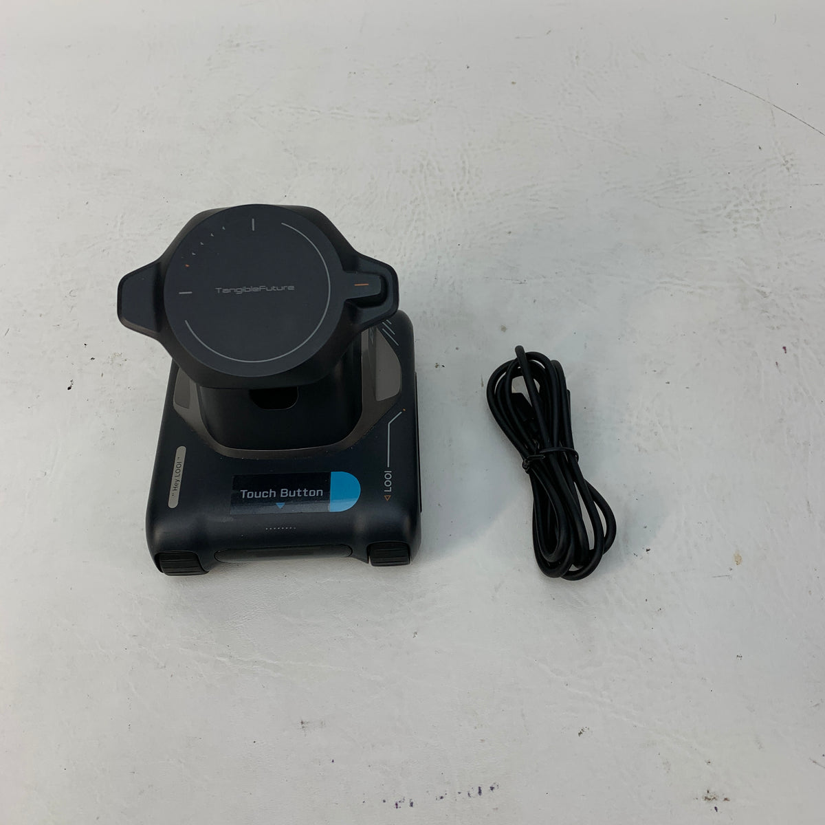 Tangible Future LOOI Robot AI Desktop Companion RLIB01