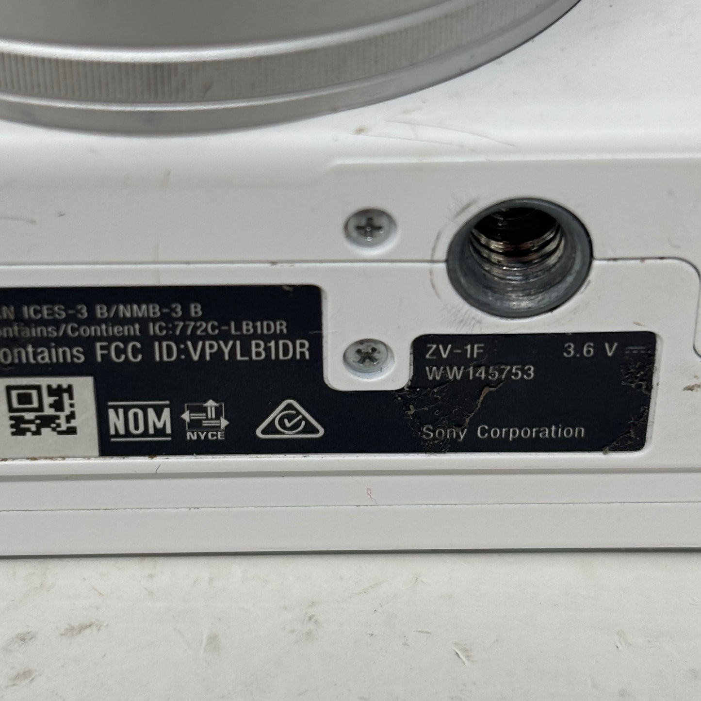Sony ZV-1F 20.1MP Digital Point-And-Shoot Camera White