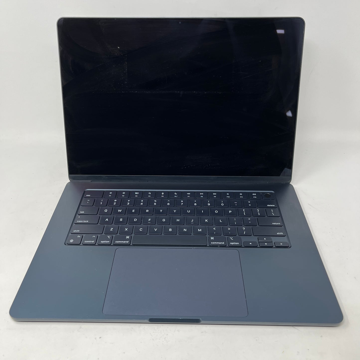 2024 Apple MacBook Air 15" M3 10C GPU 4.0GHz 8GB RAM 256GB SSD MRYU3LL/A