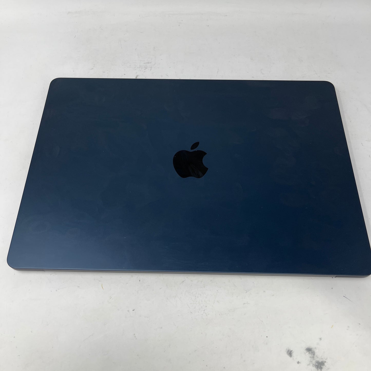 2024 Apple MacBook Air 15" M3 10C GPU 4.0GHz 8GB RAM 256GB SSD MRYU3LL/A
