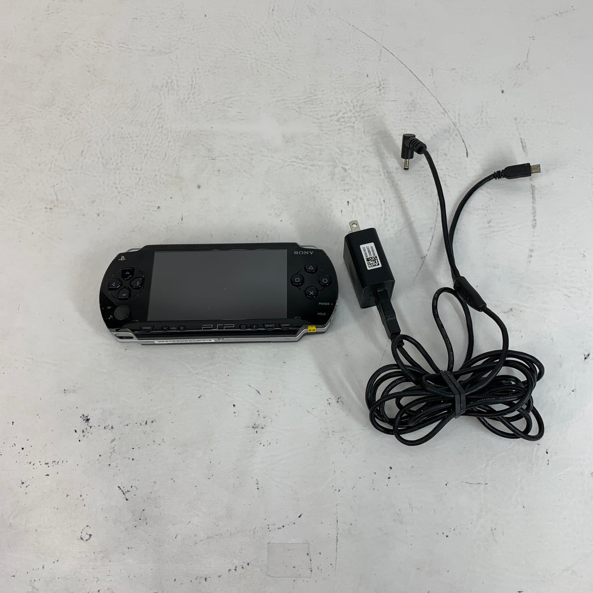 Sony PlayStation Portable PSP PCH-1001 Handheld Console Gaming System Only Black