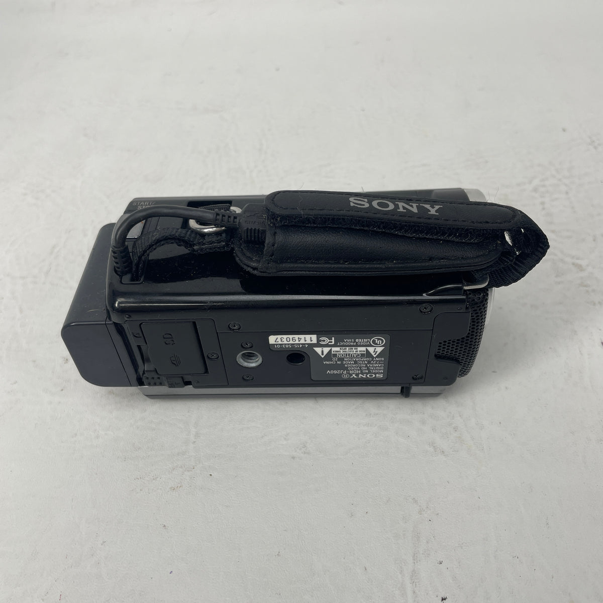 Sony HDR-CX260V High Definition Handycam 8.9 MP Camcorder 30x Optical Zoom