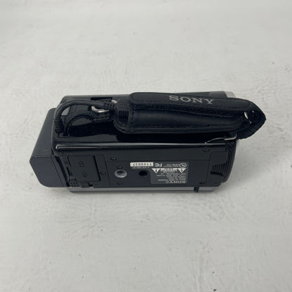 Sony HDR-CX260V High Definition Handycam 8.9 MP Camcorder 30x Optical Zoom