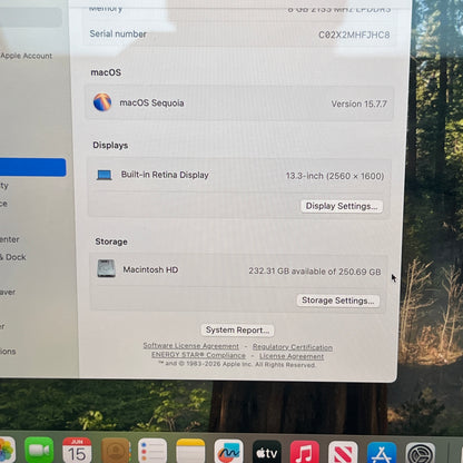 2018 Apple MacBook Pro 13.3" i5 2.3GHz 8GB RAM 250GB SSD Silver A1989