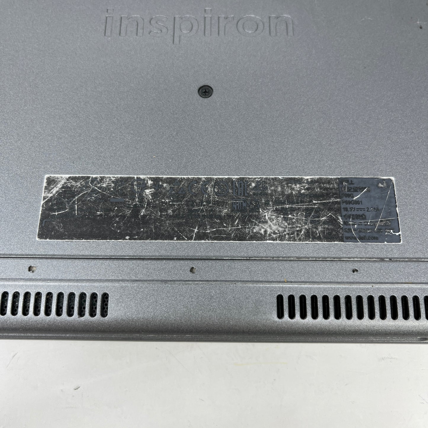 Dell Inspiron 98M8E83 15.6" i7-7500U 2.7GHz 8GB RAM 1TB HDD