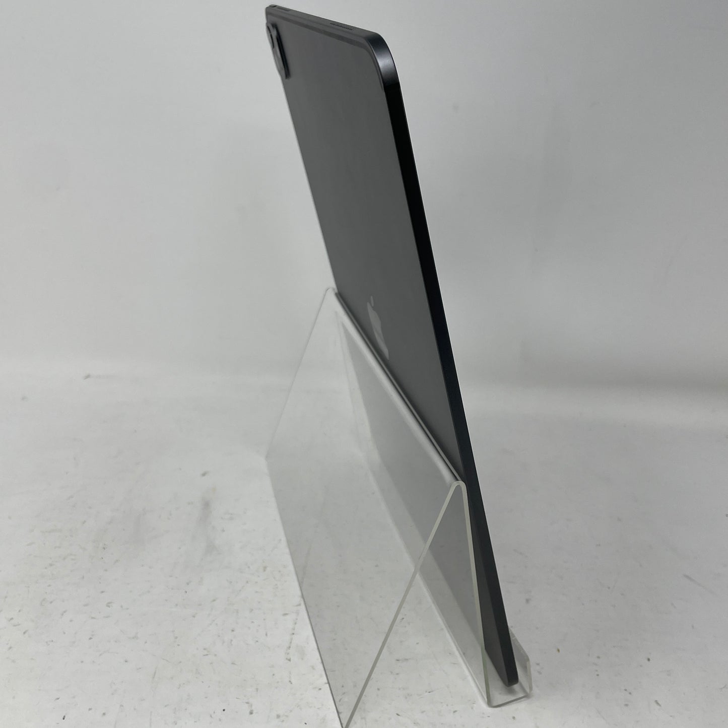 WiFi Only Apple iPad Pro 13" M5 256GB Space Black MDYJ4LL/A