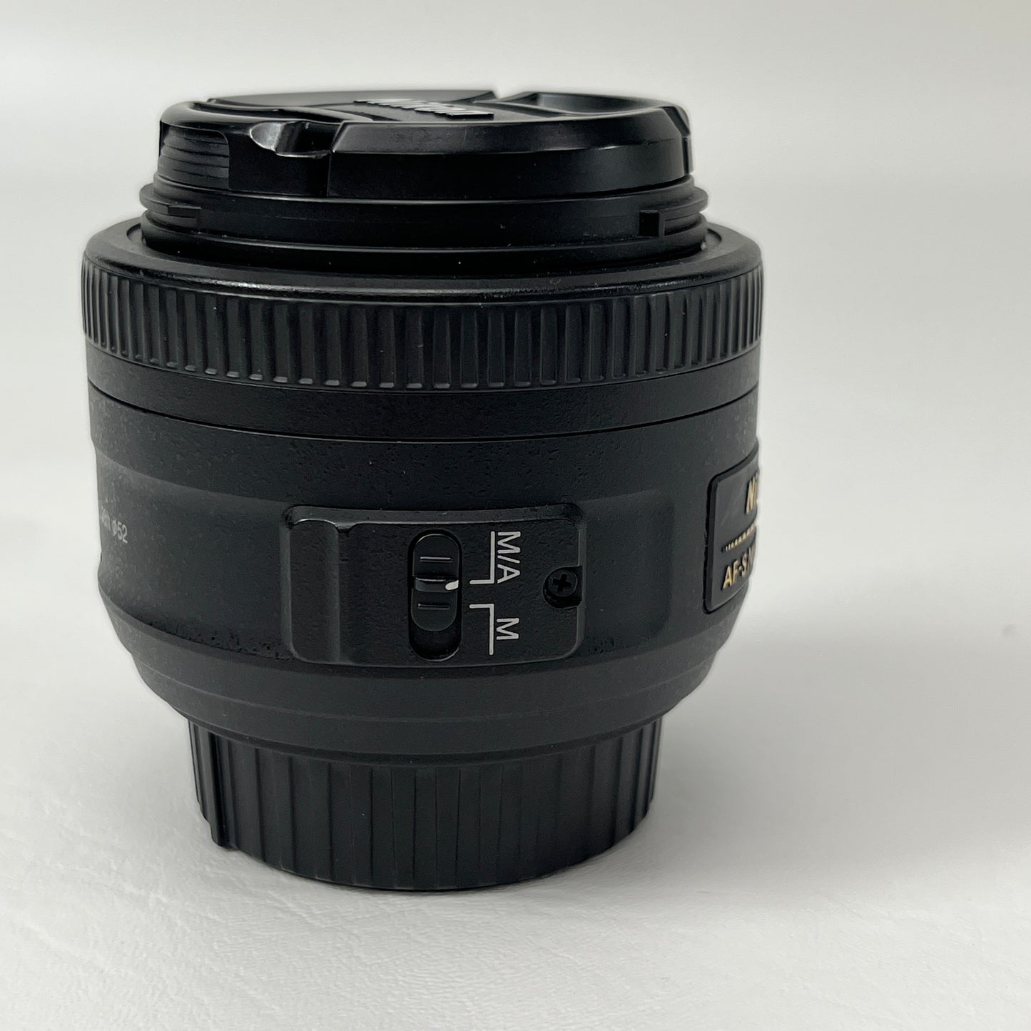 Nikon DX AF-S Nikkor 35mm f/1:1.8 G Prime Lens