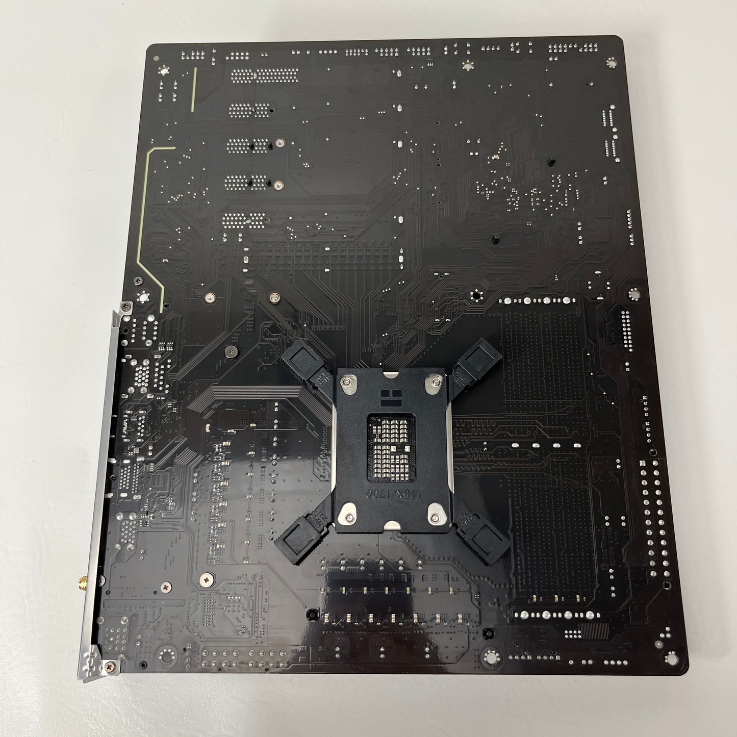 Gigabyte Z790 EAGLE AX LGA 1700 ATX Intel DDR5 Motherboard