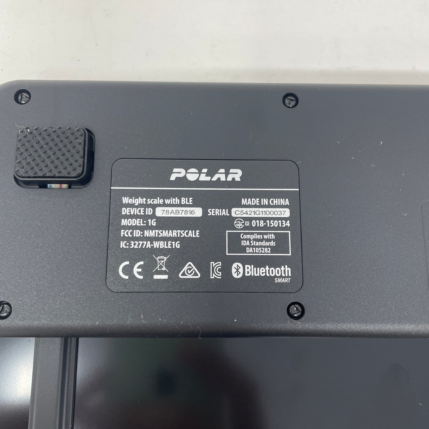 Polar Balance Smart Scale Black G1