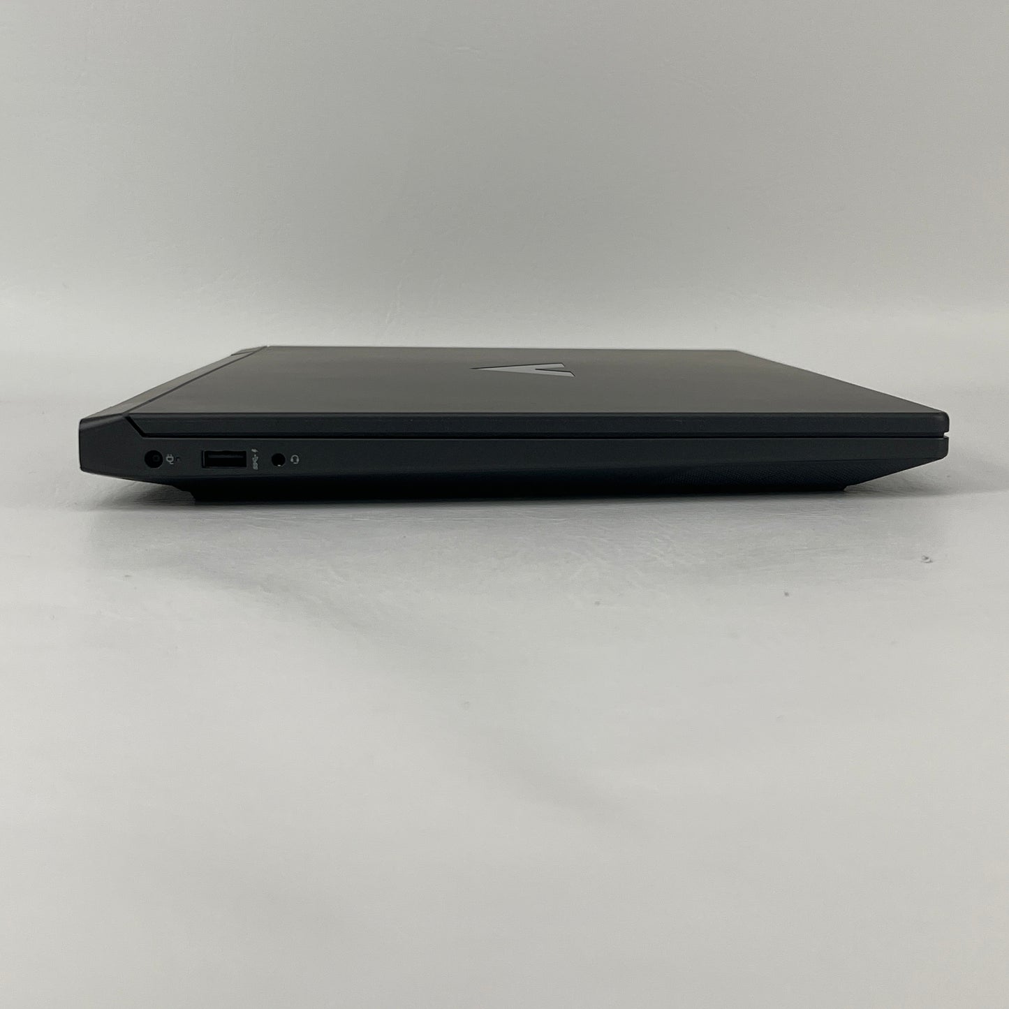 HP Victus J6SSSKAO 15.6" i5-13420H 2.1GHz 16GB RAM 512GB SSD GeForce RTX 4050