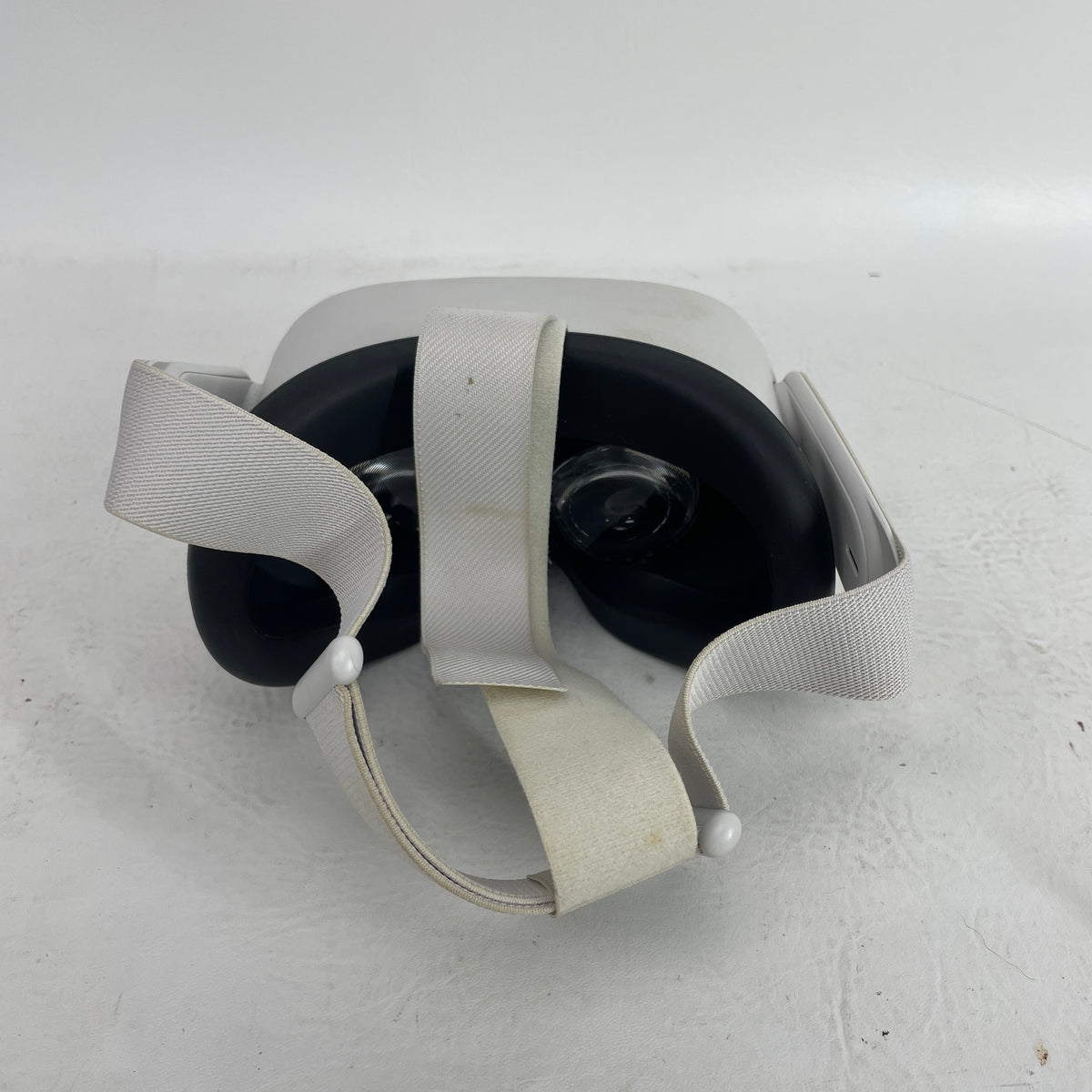 Meta Quest 2 256GB Standalone All-in-One VR Headset KW49CM Headset Only