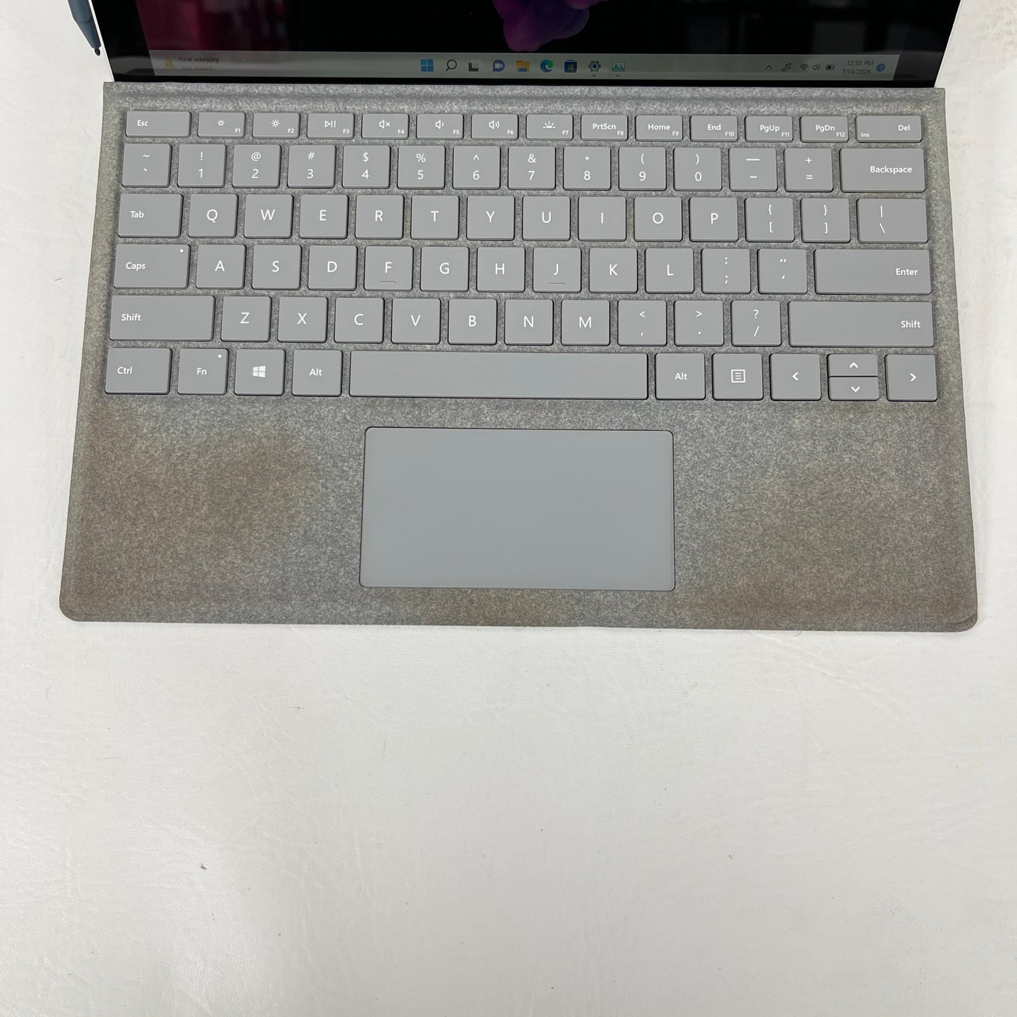 Microsoft Surface Pro 6 AS5LMBG 12.3" i5-8650U 1.6GHz 8GB RAM 128GB SSD