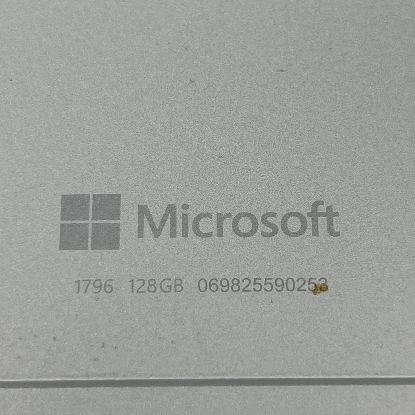 Microsoft Surface Pro 6 AS5LMBG 12.3" i5-8650U 1.6GHz 8GB RAM 128GB SSD