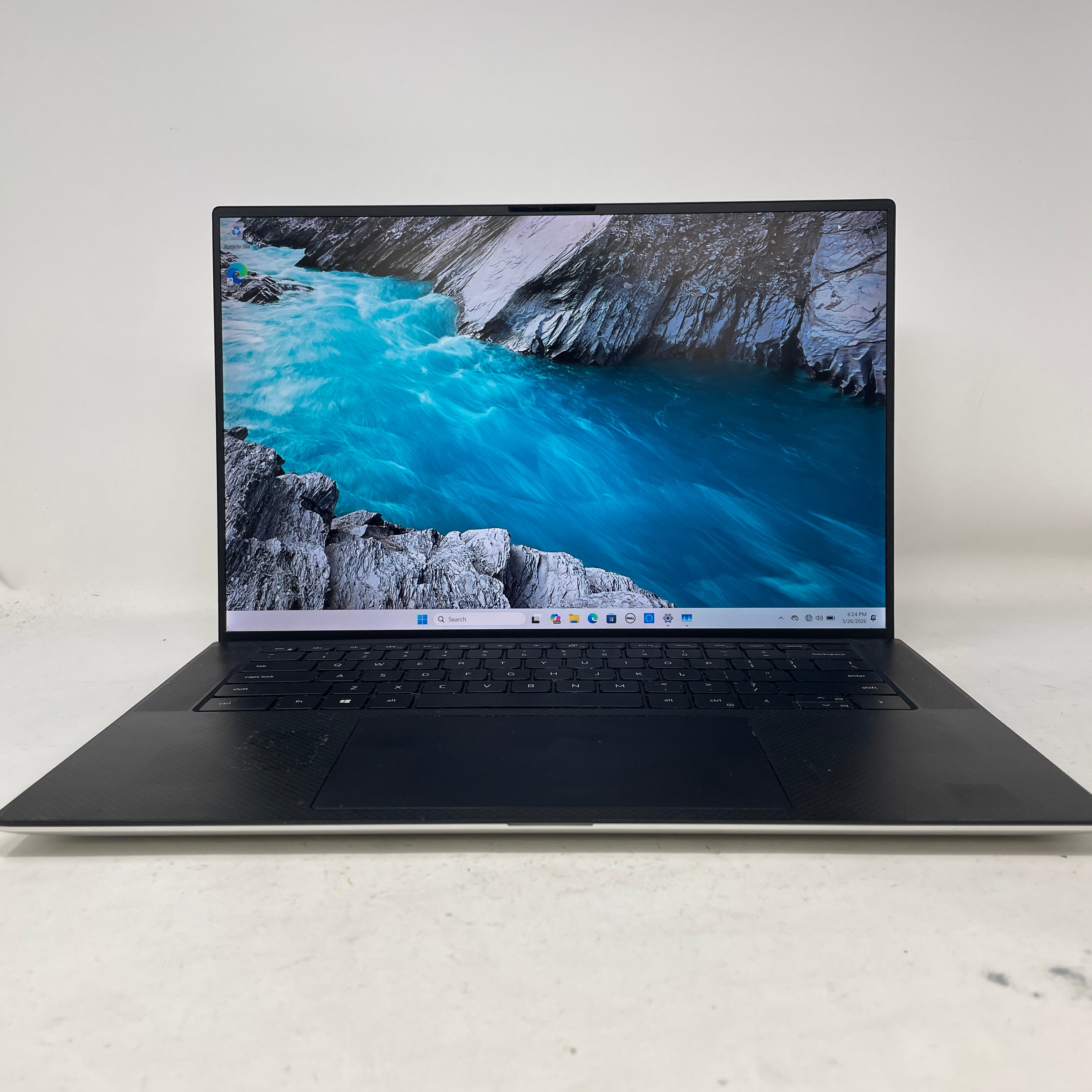 Windowsノート本体 DELL XPS 9510 RTRX 3050Ti DELL XPS 9510 RTRX 3050Ti