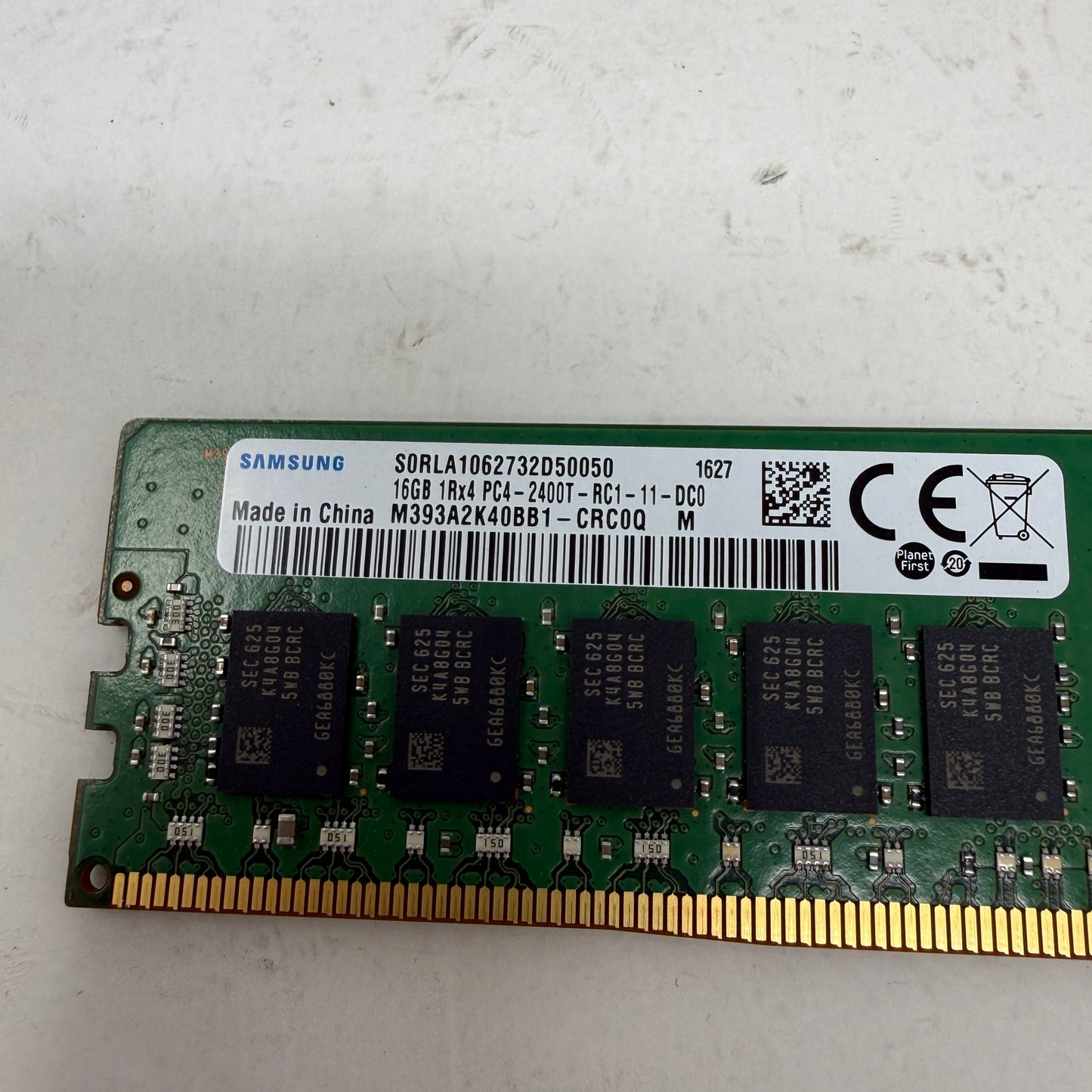 New Samsung PC4-2400T-RC1 16GB (1x16GB) RAM DDR4 2400MHz M393A2K40BB1-CRC0Q