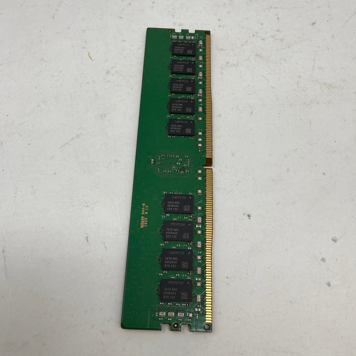 New Samsung PC4-2400T-RC1 16GB (1x16GB) RAM DDR4 2400MHz M393A2K40BB1-CRC0Q